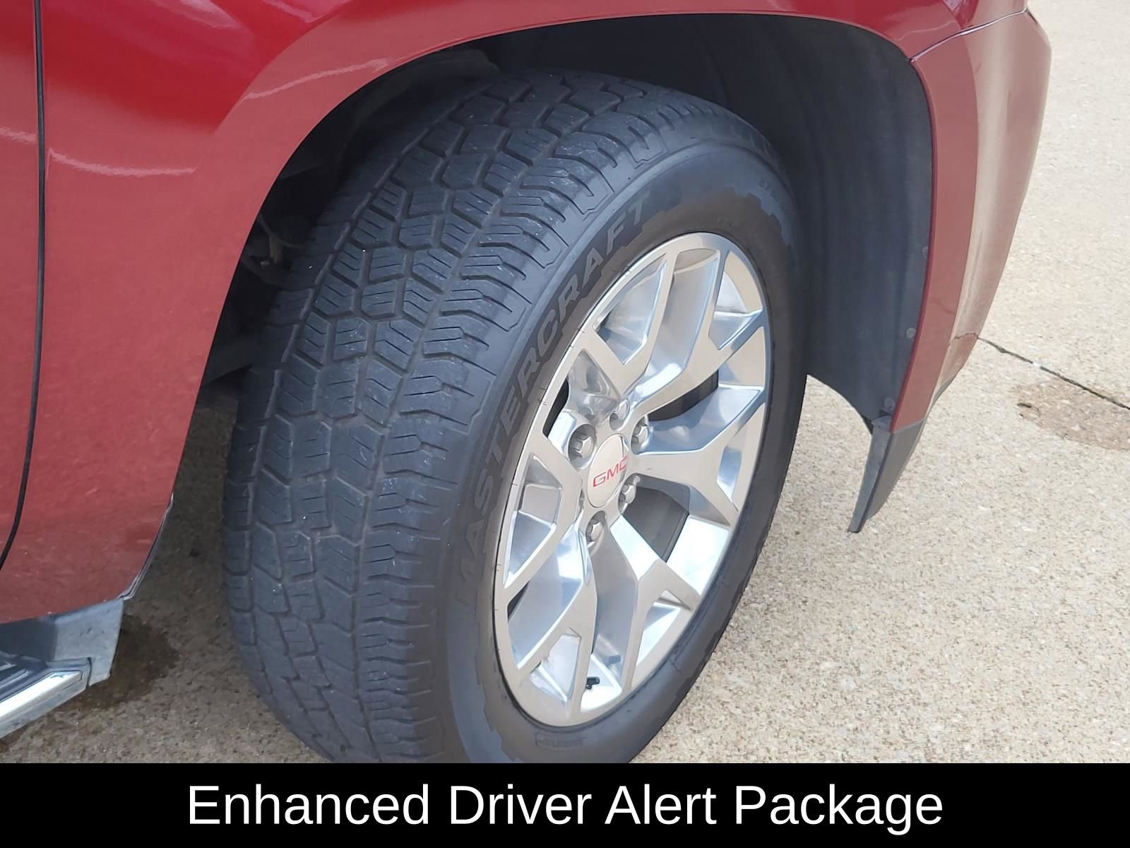 Used 2018 GMC Yukon SLT AWD/4WD image 7