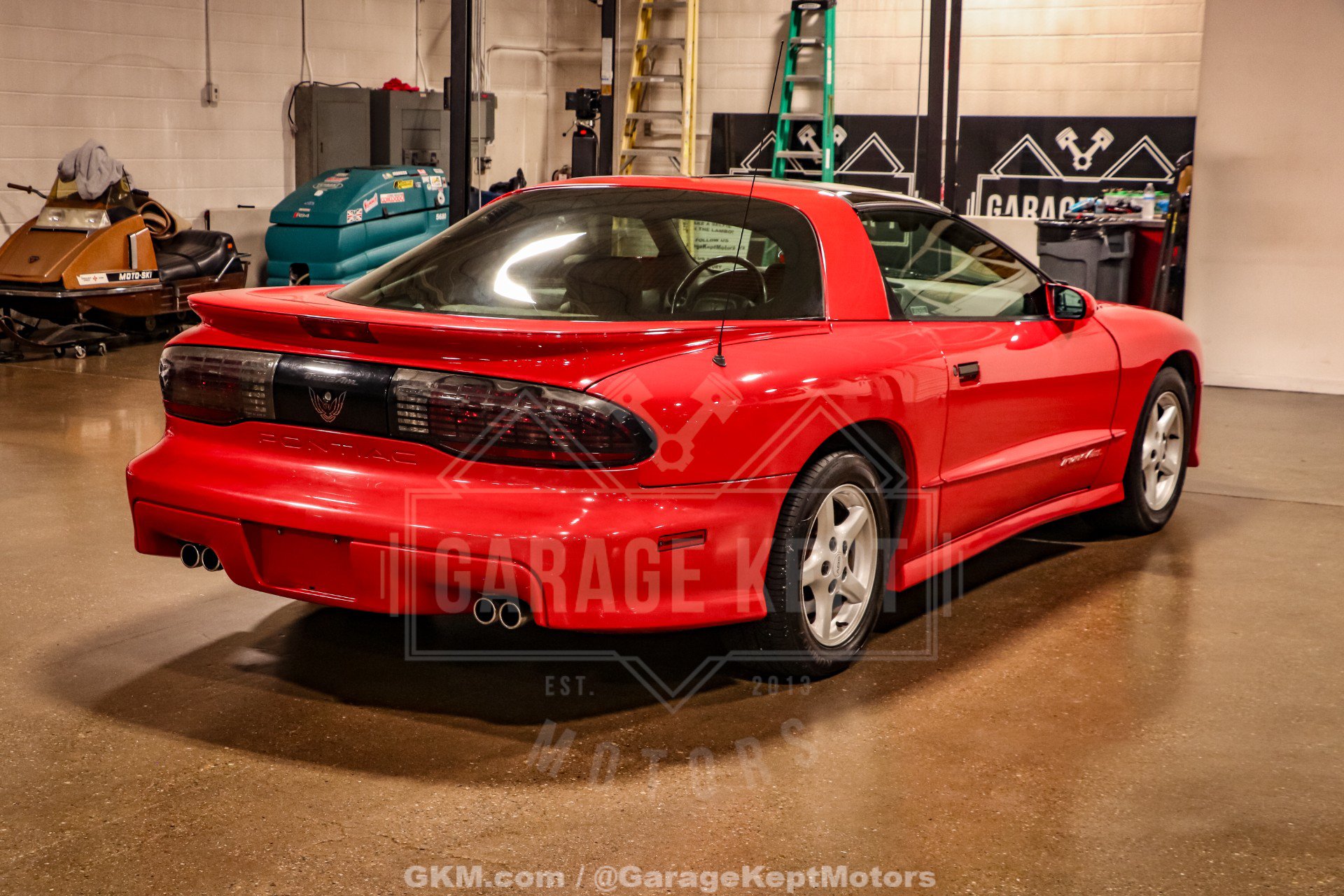 Used 1995 Pontiac Firebird Formula RWD image 6
