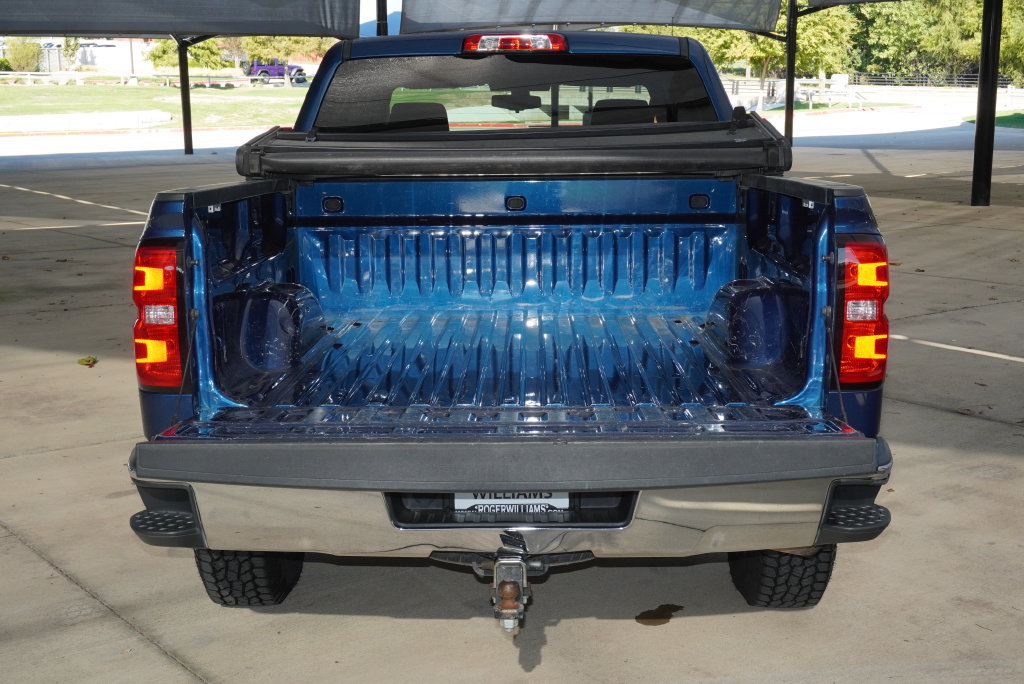 Used 2017 Chevrolet Silverado 1500 LT w/ LT Eassist Package RWD image 30