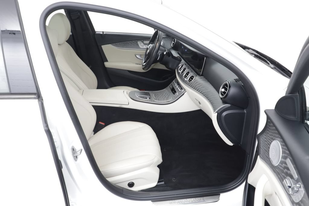 Used 2021 Mercedes-Benz E 350 Sedan w/ Premium Package image 20