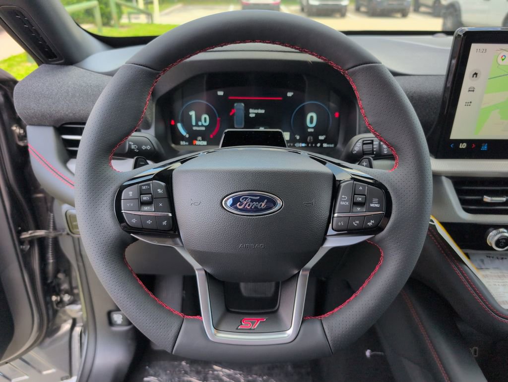 New 2026 Ford Explorer ST RWD image 31
