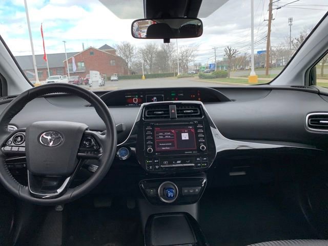 Used 2022 Toyota Prius Prime LE image 15
