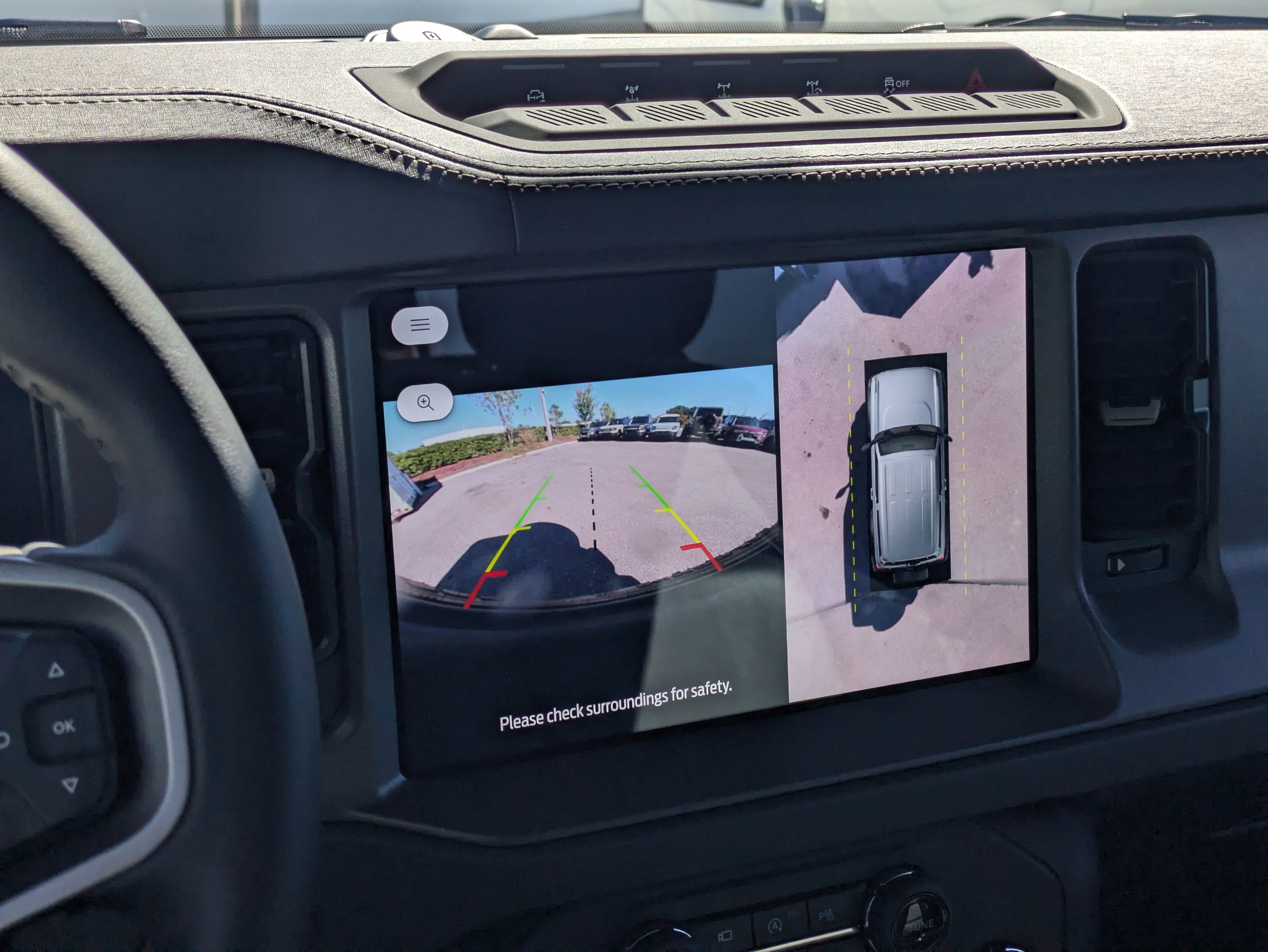 New 2025 Ford Bronco Badlands image 46