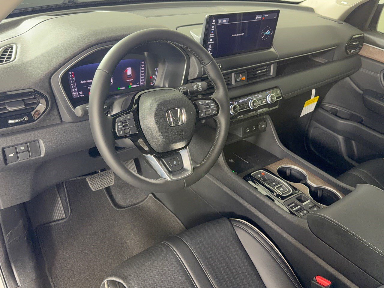 New 2026 Honda Pilot Elite image 4