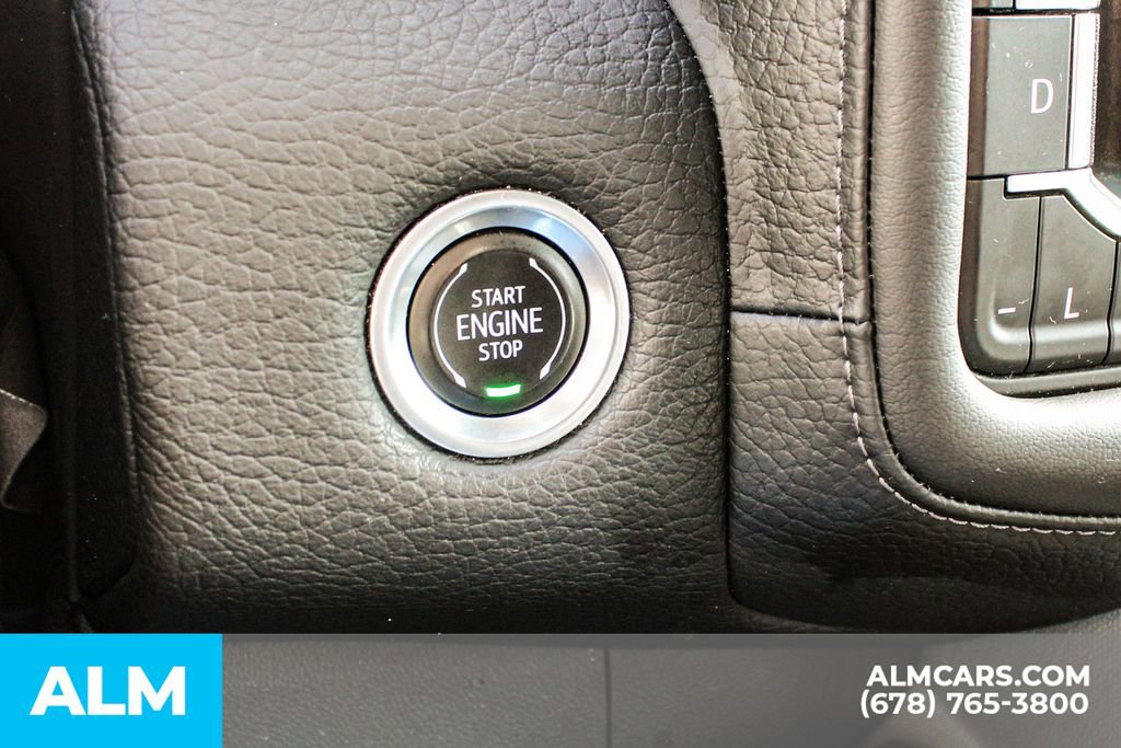 Used 2023 GMC Yukon Denali image 28