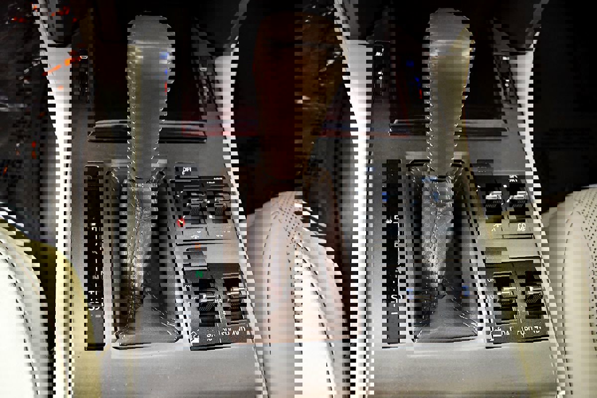 Used 2016 Lexus GX 460 Luxury image 30