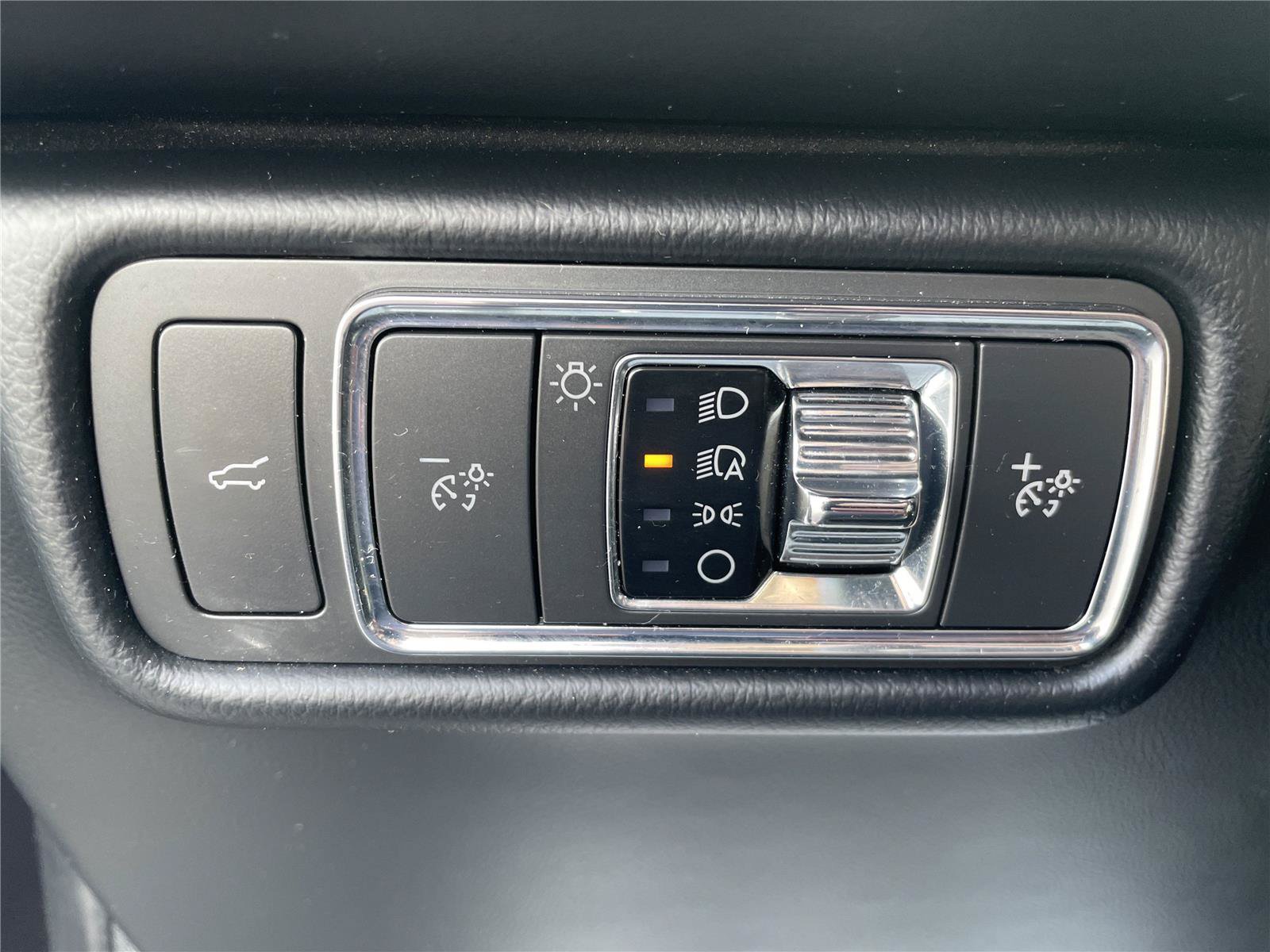 Used 2023 Lincoln Aviator Reserve AWD/4WD image 24