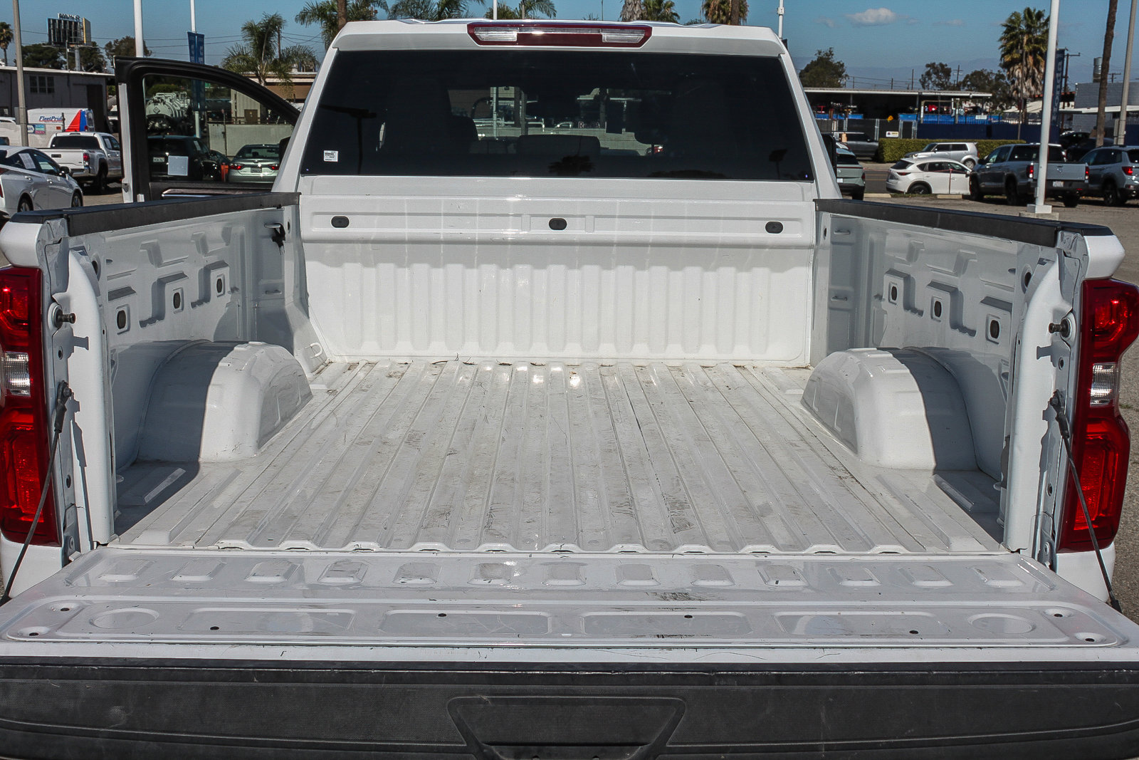 Used 2024 Chevrolet Silverado 2500 LTZ image 26