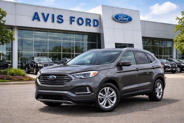 Used 2024 Ford Edge SEL w/ Convenience Package