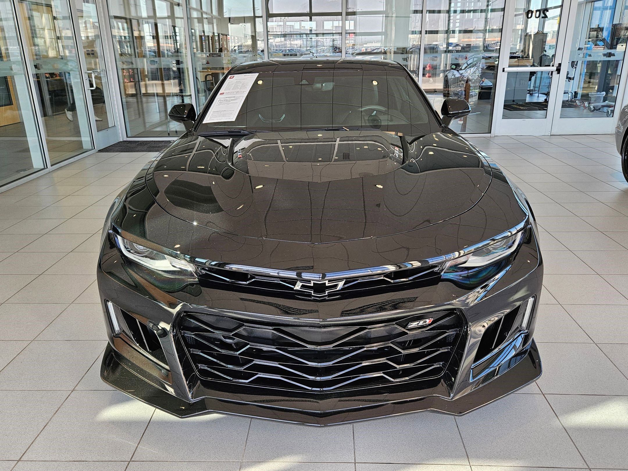 Used 2019 Chevrolet Camaro ZL1 image 9