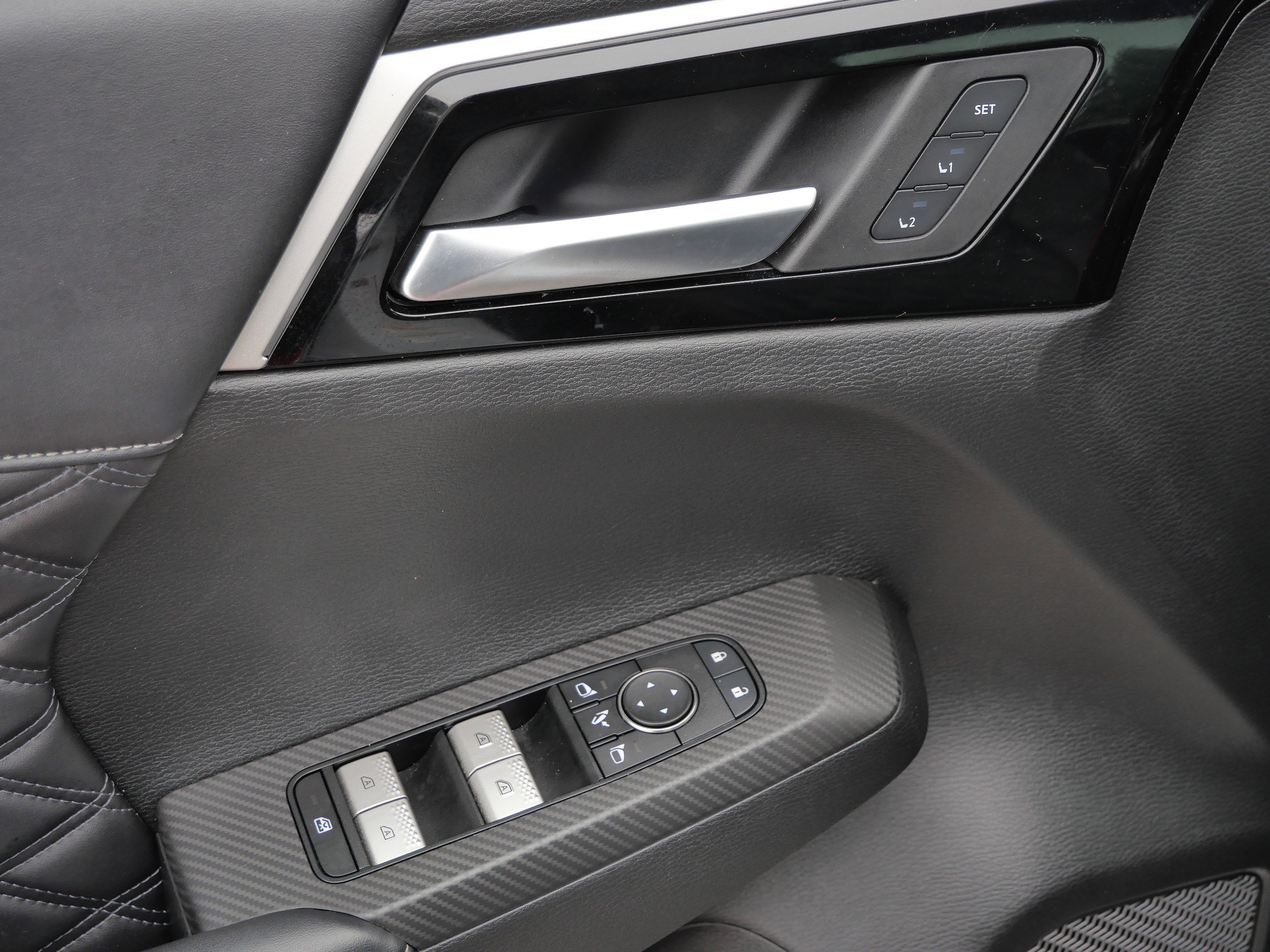 Used 2023 Mitsubishi Outlander SEL Black Edition image 19