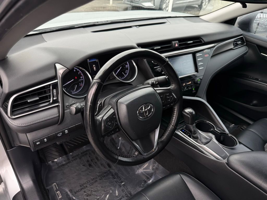 Used 2019 Toyota Camry SE image 17