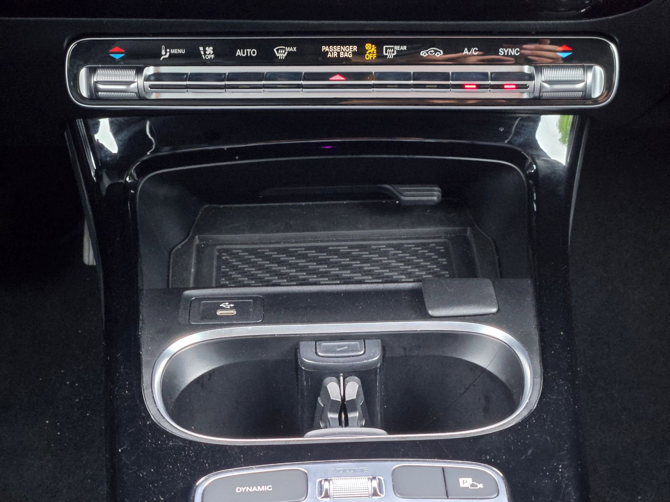 Used 2025 Mercedes-Benz CLA 250 4MATIC image 18