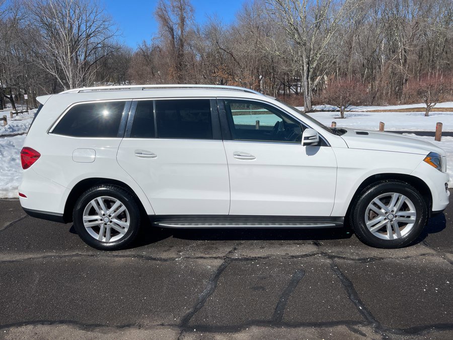 Used 2015 Mercedes-Benz GL 450 4MATIC image 21