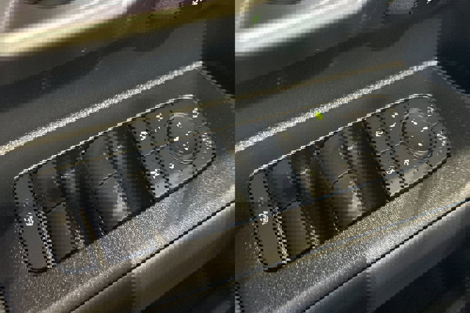 New 2026 Toyota 4Runner 4WD image 12