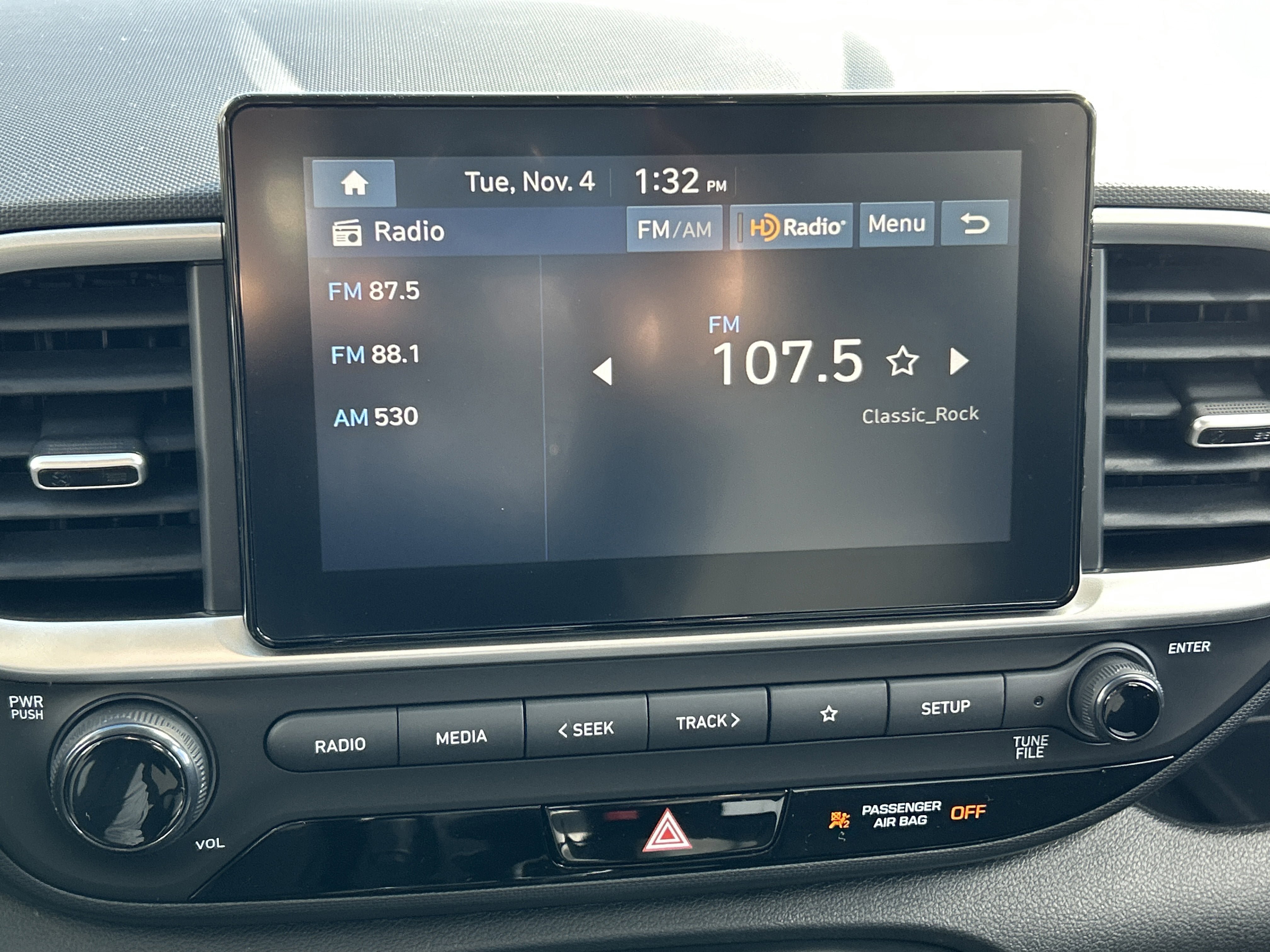 New 2026 Hyundai Venue SE FWD image 23