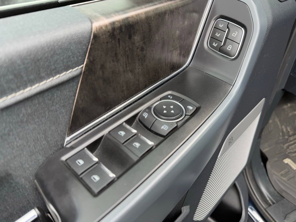 Used 2023 Ford F150 Lariat w/ Equipment Group 502A High image 14