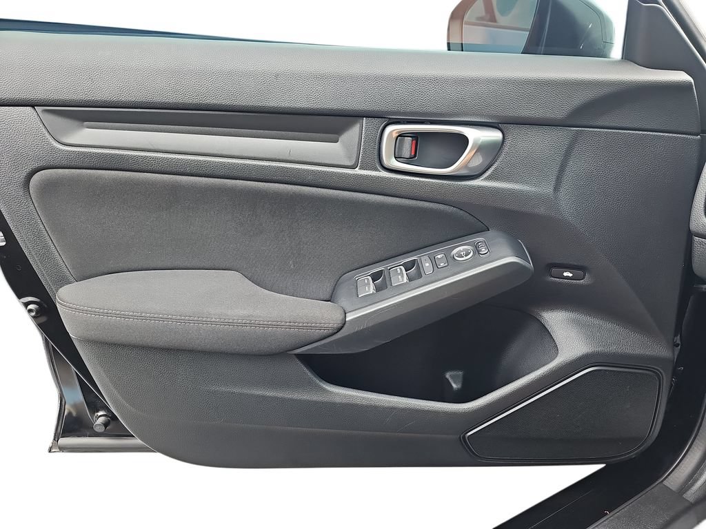 Used 2023 Honda Civic Sport image 25