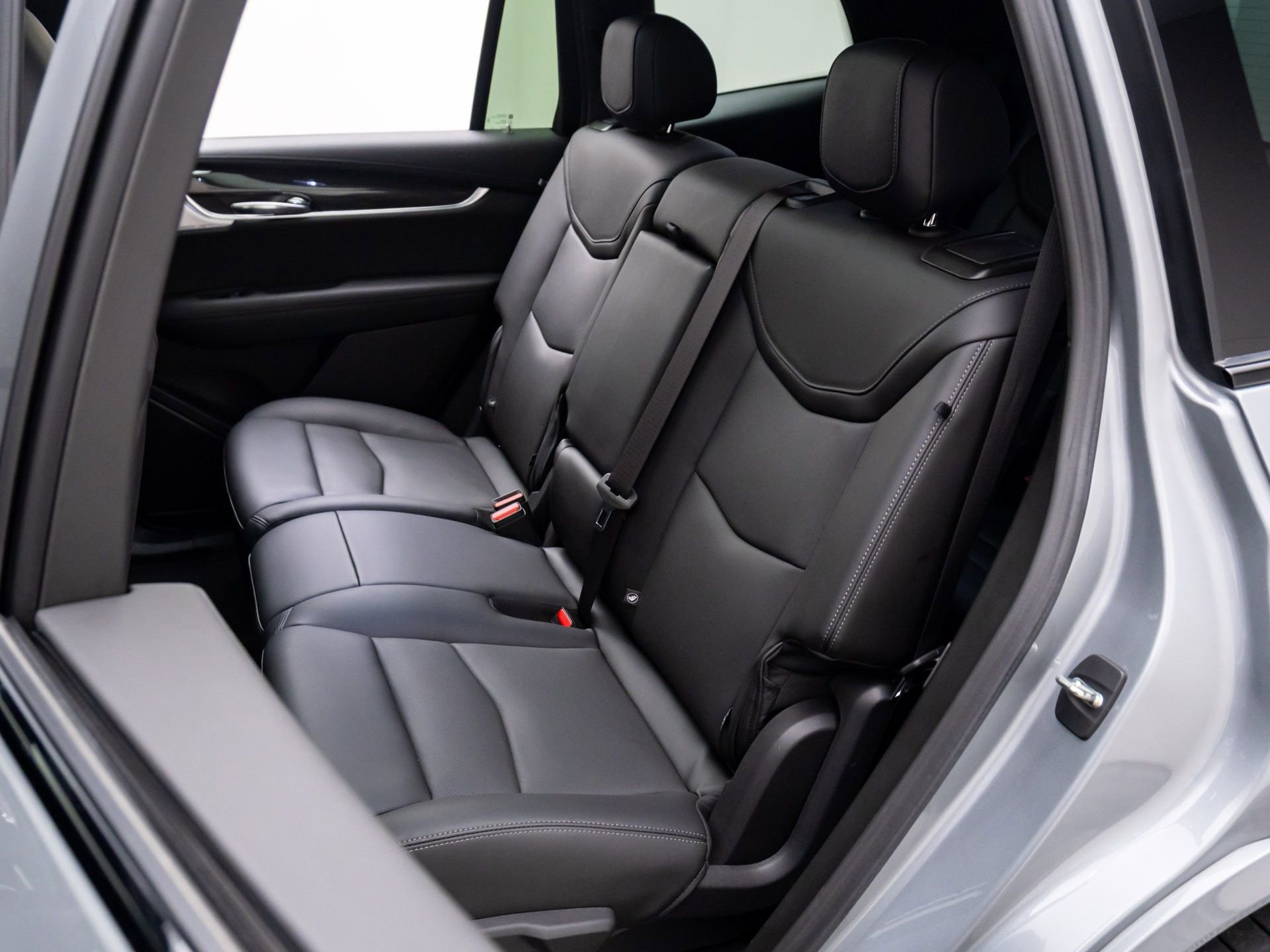 Certified 2024 Cadillac XT6 Sport w/ Technology Package image 20