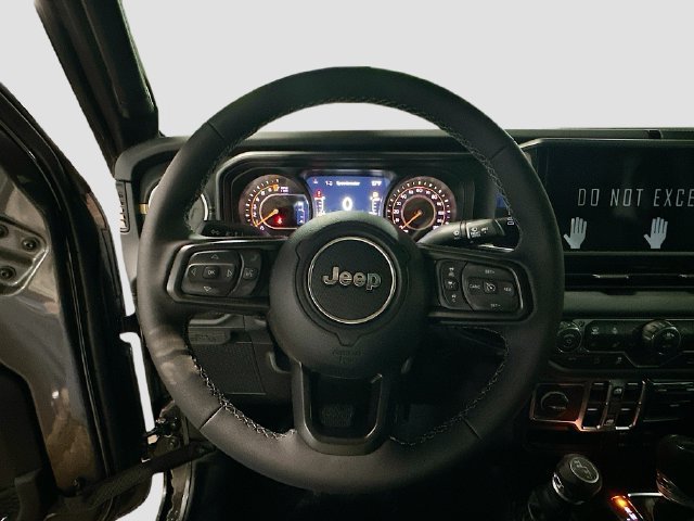New 2026 Jeep Gladiator Sport AWD/4WD image 11