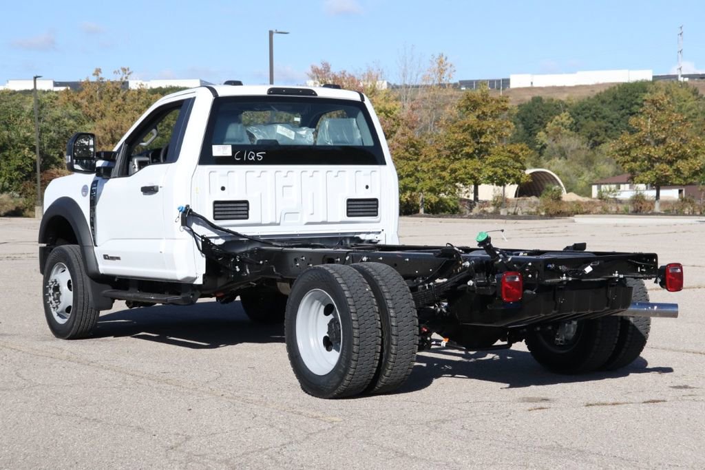 New 2026 Ford F550 4x4 Regular Cab Super Duty image 5