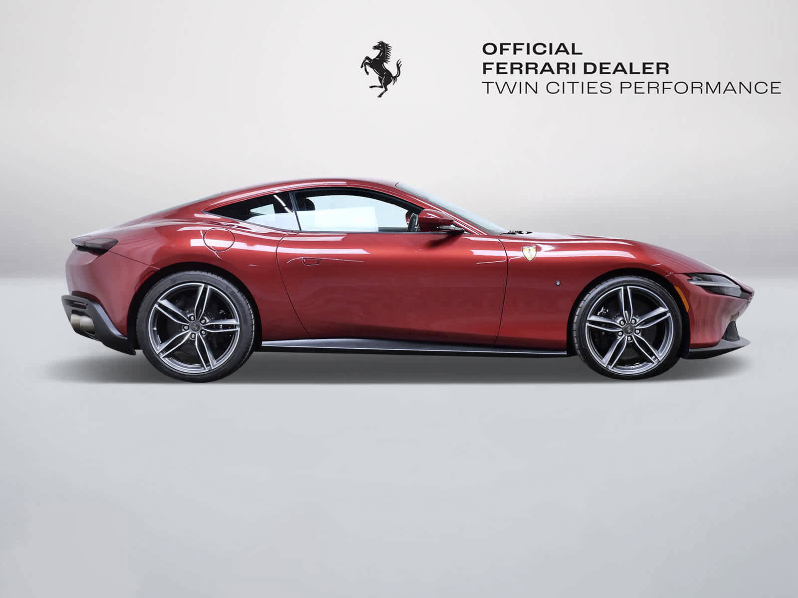 Used 2023 Ferrari Roma RWD image 7