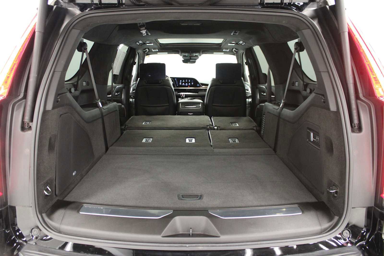 Certified 2024 Cadillac Escalade ESV Sport Platinum w/ LPO, ONYX Package image 12