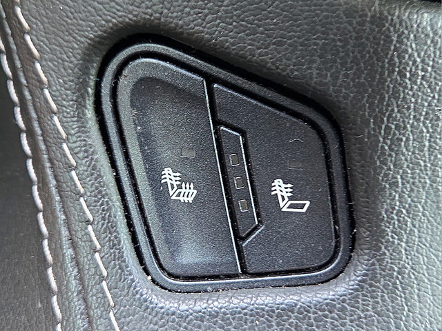 Used 2020 Chevrolet Suburban LT AWD/4WD image 21