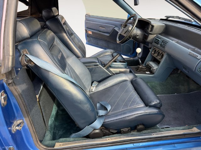 Used 1988 Ford Mustang LX RWD image 15