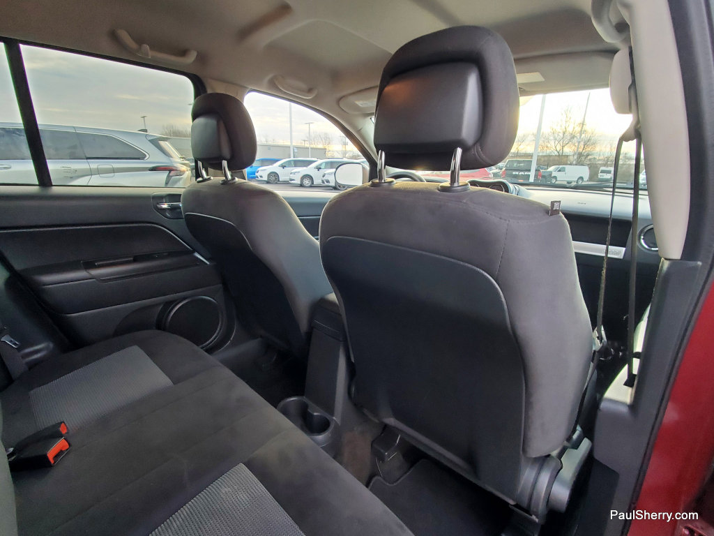 Used 2015 Jeep Compass Sport w/ Power Value Group image 38