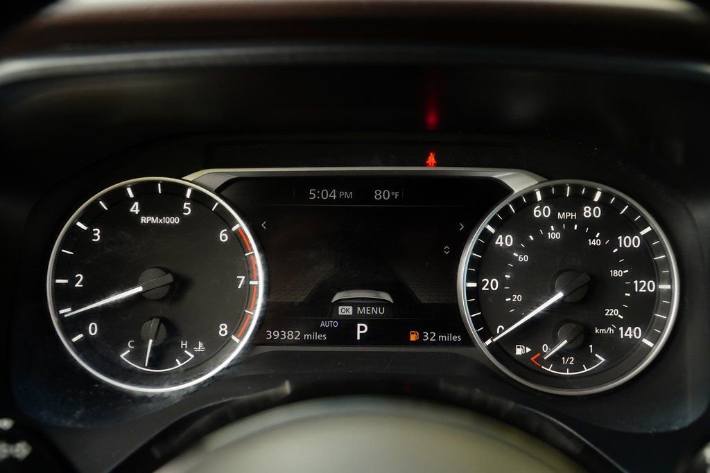 Used 2022 Nissan Rogue SV AWD/4WD image 14