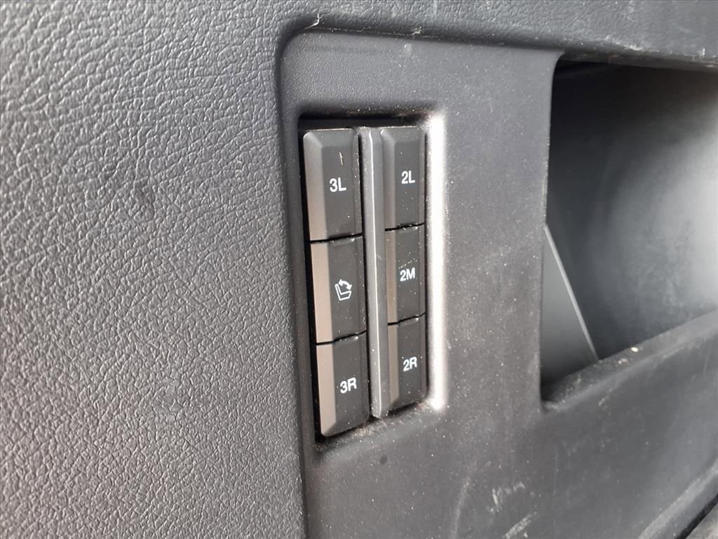 Used 2024 Ford Expedition Limited image 28