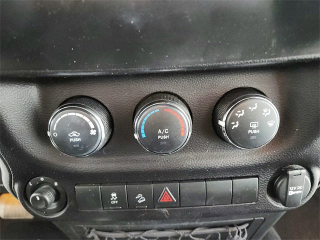 Used 2018 Jeep Wrangler Unlimited Sport S image 27