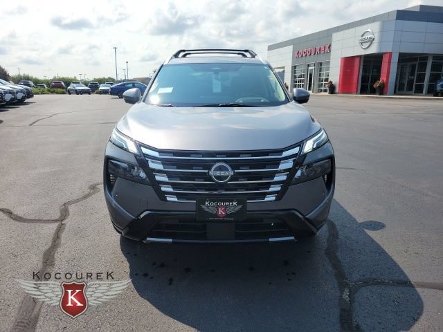 New 2026 Nissan Rogue Platinum w/ Platinum Premium Package AWD/4WD image 2