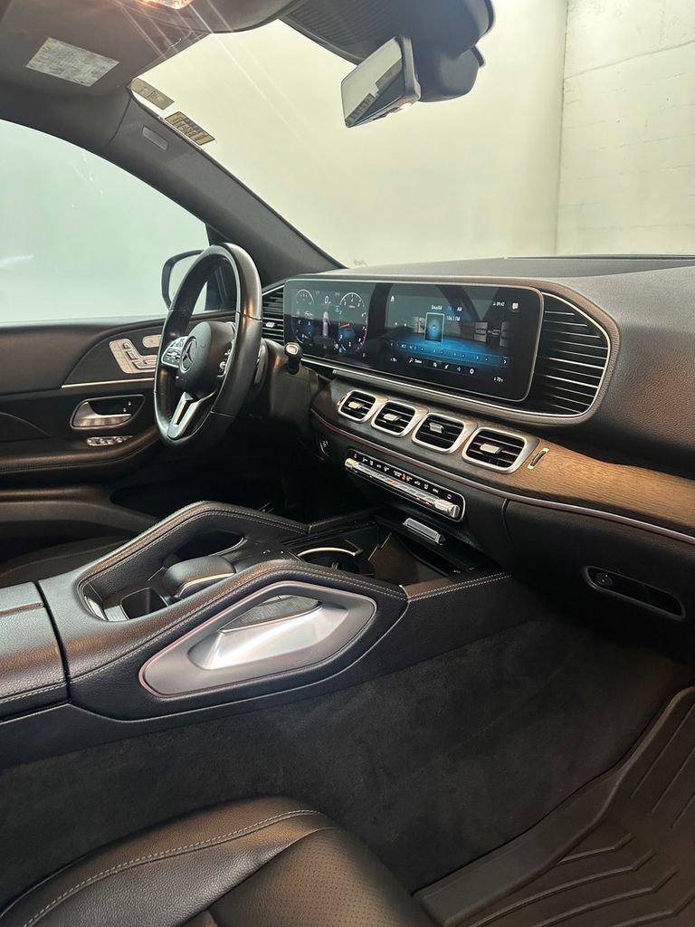 Used 2022 Mercedes-Benz GLE 350 4MATIC w/ AMG Line Exterior image 37