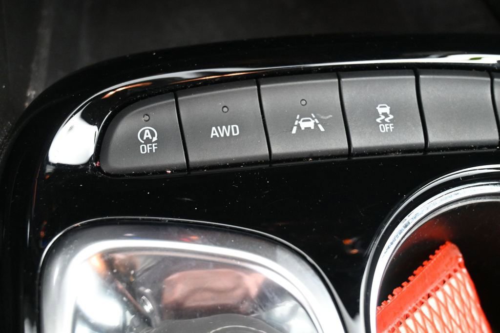 Used 2025 Buick Encore GX Preferred AWD/4WD image 31