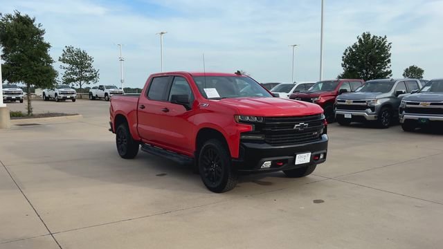 Used 2020 Chevrolet Silverado 1500 LT Trail Boss w/ Convenience Package AWD/4WD image 3