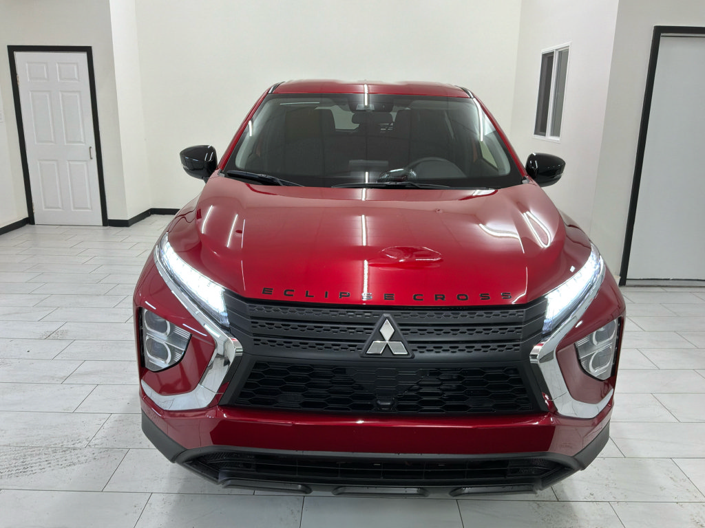 New 2025 Mitsubishi Eclipse Cross LE AWD/4WD image 2