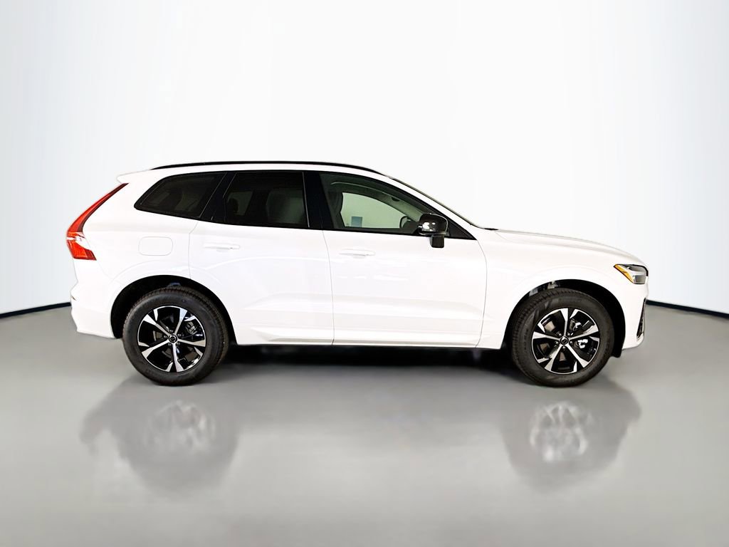 New 2026 Volvo XC60 B5 Core image 8