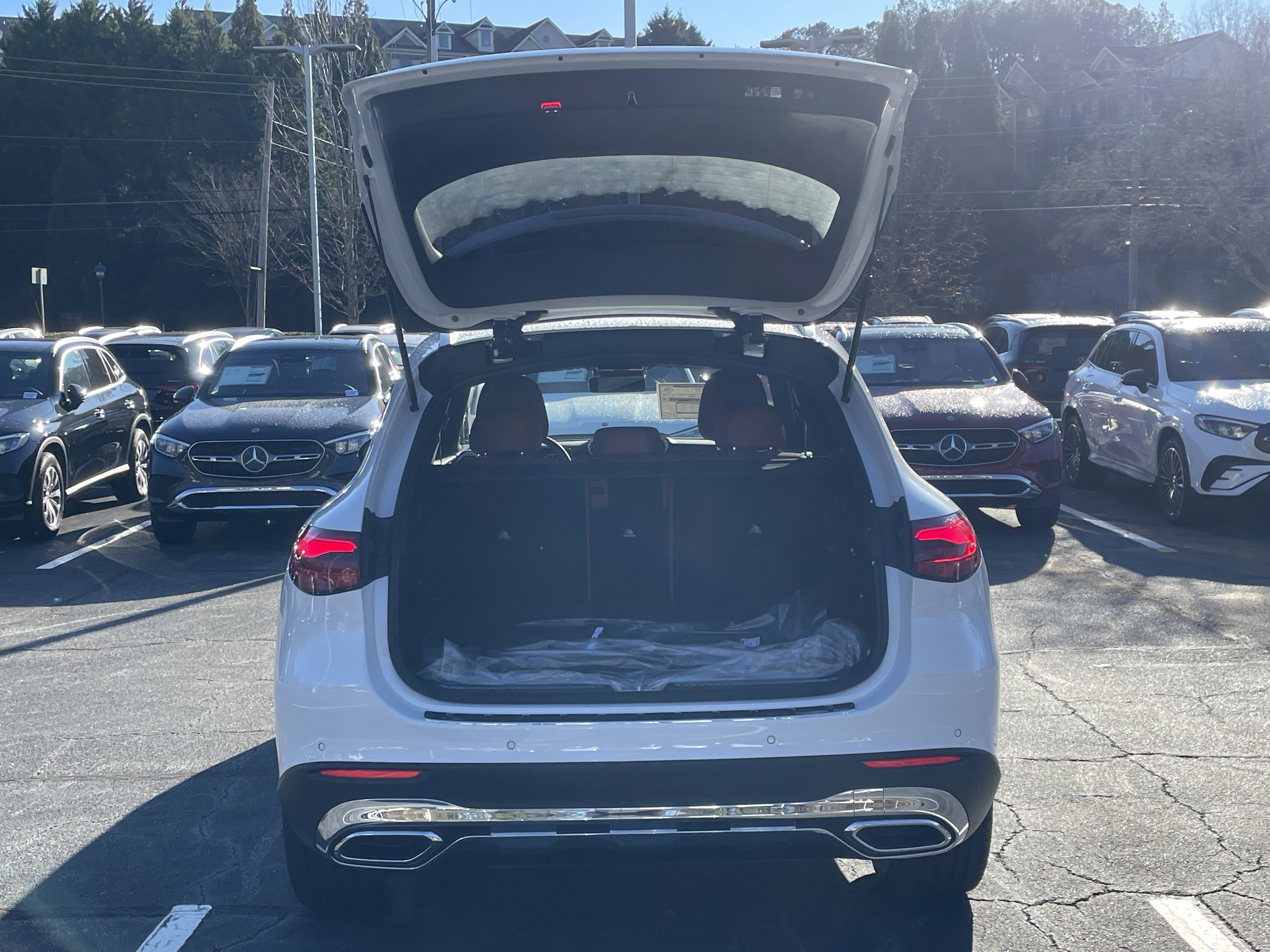 New 2026 Mercedes-Benz GLC 300 image 8