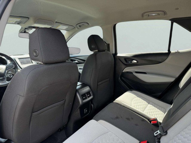 Used 2020 Chevrolet Equinox LS w/ LS Convenience Package image 38