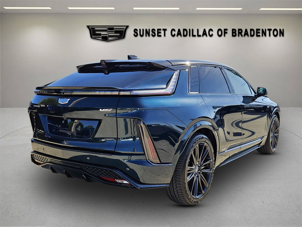 New 2026 Cadillac Lyriq V AWD/4WD image 7