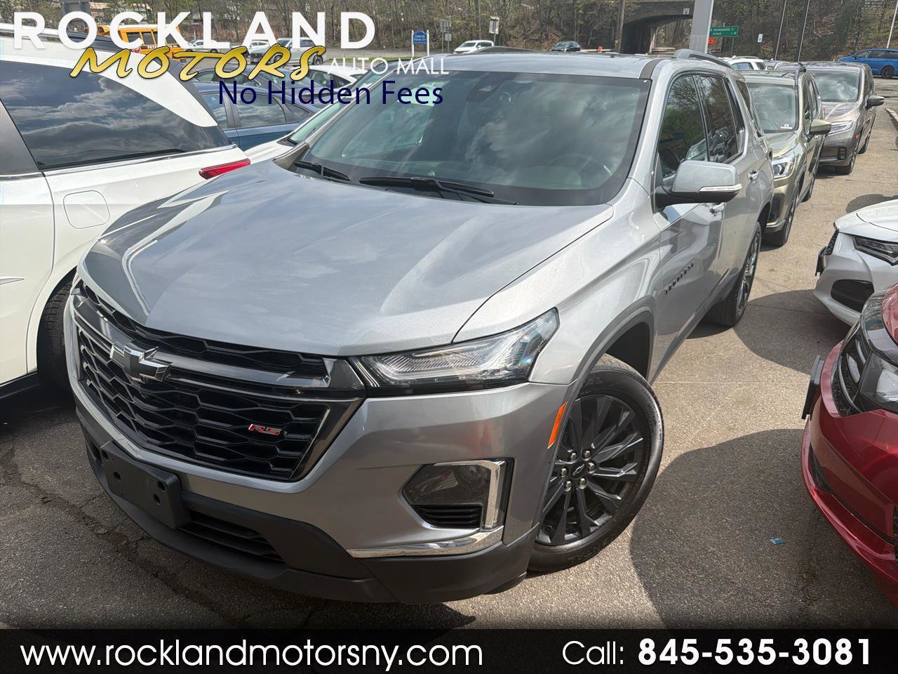 Used 2023 Chevrolet Traverse RS