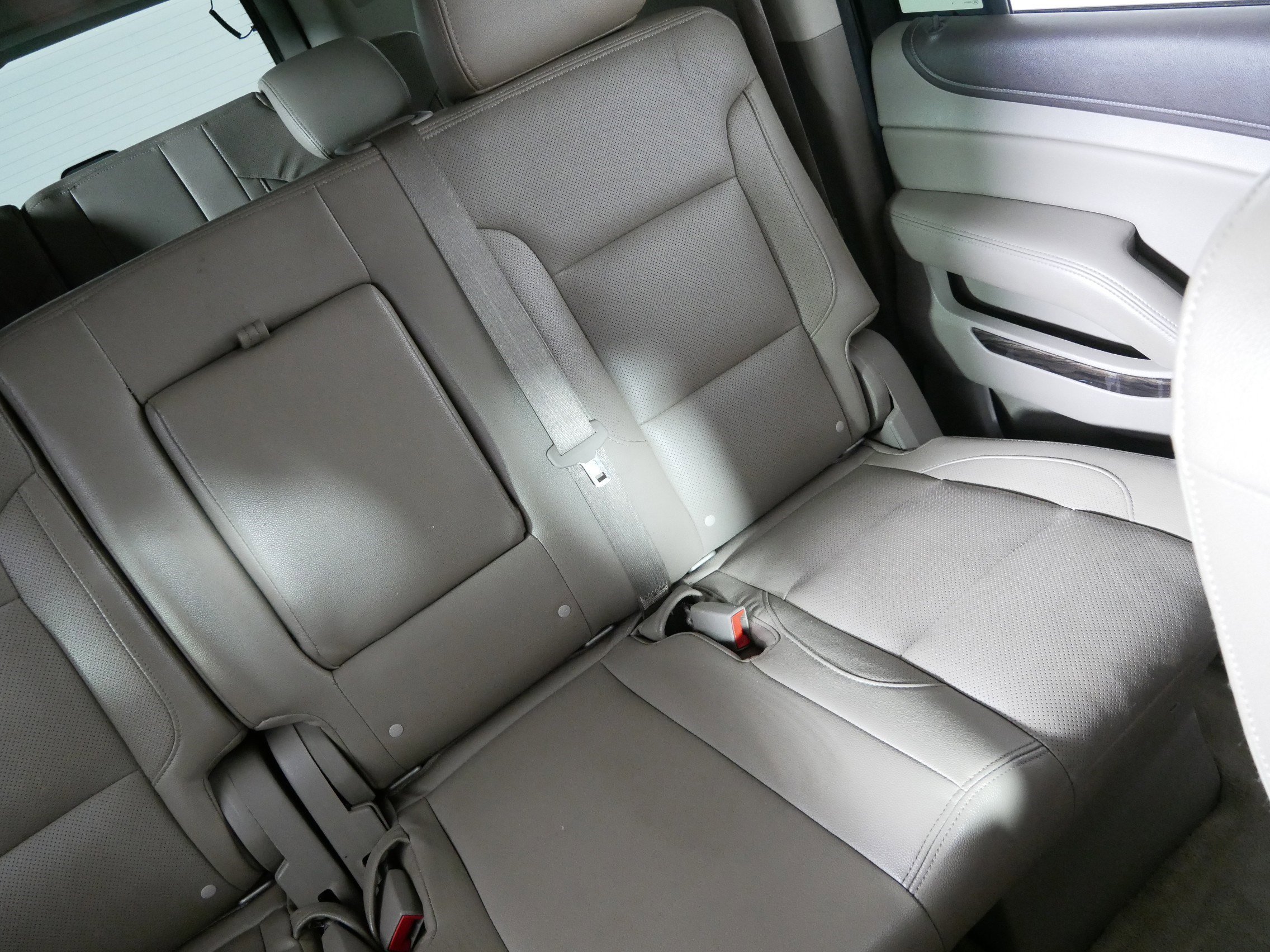 Used 2015 GMC Yukon XL SLE w/ Convenience Package AWD/4WD image 14