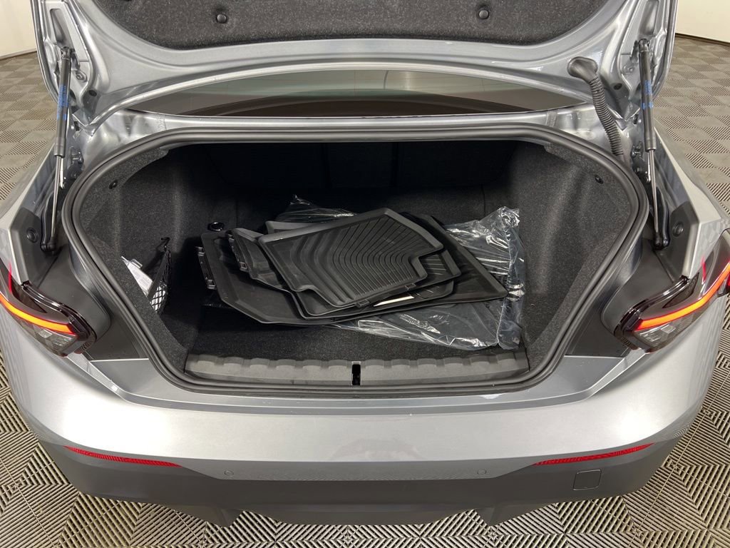 Used 2025 BMW 230i xDrive Coupe w/ Premium Package image 26