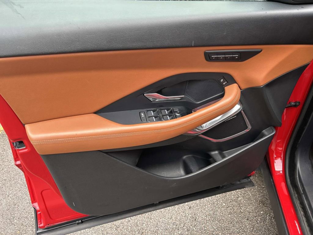 Used 2019 Jaguar E-PACE S image 18