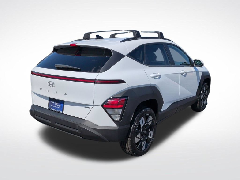 Used 2024 Hyundai Kona SEL AWD/4WD image 7