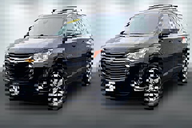 Used 2019 Chevrolet Traverse LT w/ LT Premium Package image 11