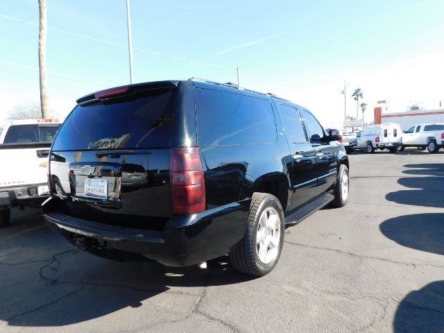 Used 2008 Chevrolet Suburban LTZ w/ LTZ Preferred Equipment Group image 6