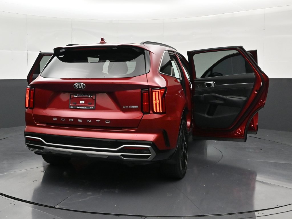 Used 2021 Kia Sorento SX FWD image 35